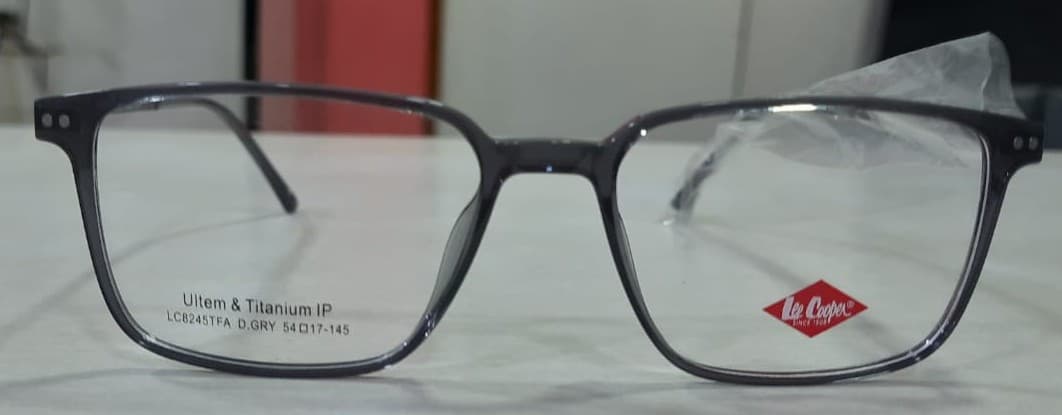 Eyeglasses 20